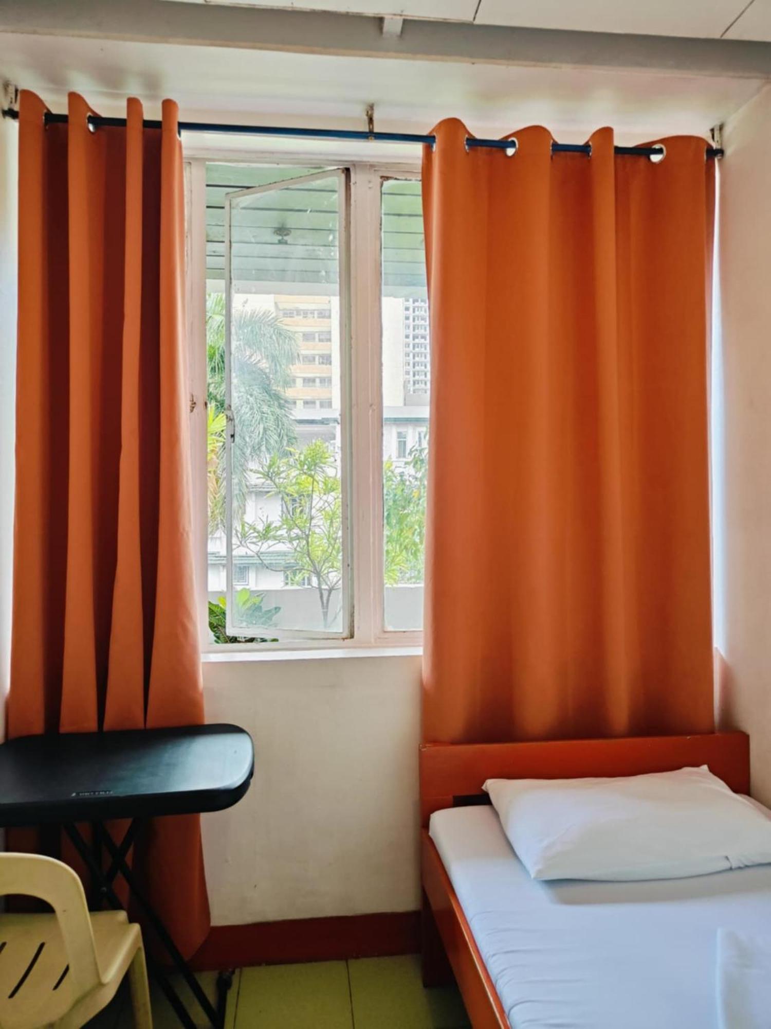 Stay Malate Manila Bagian luar foto