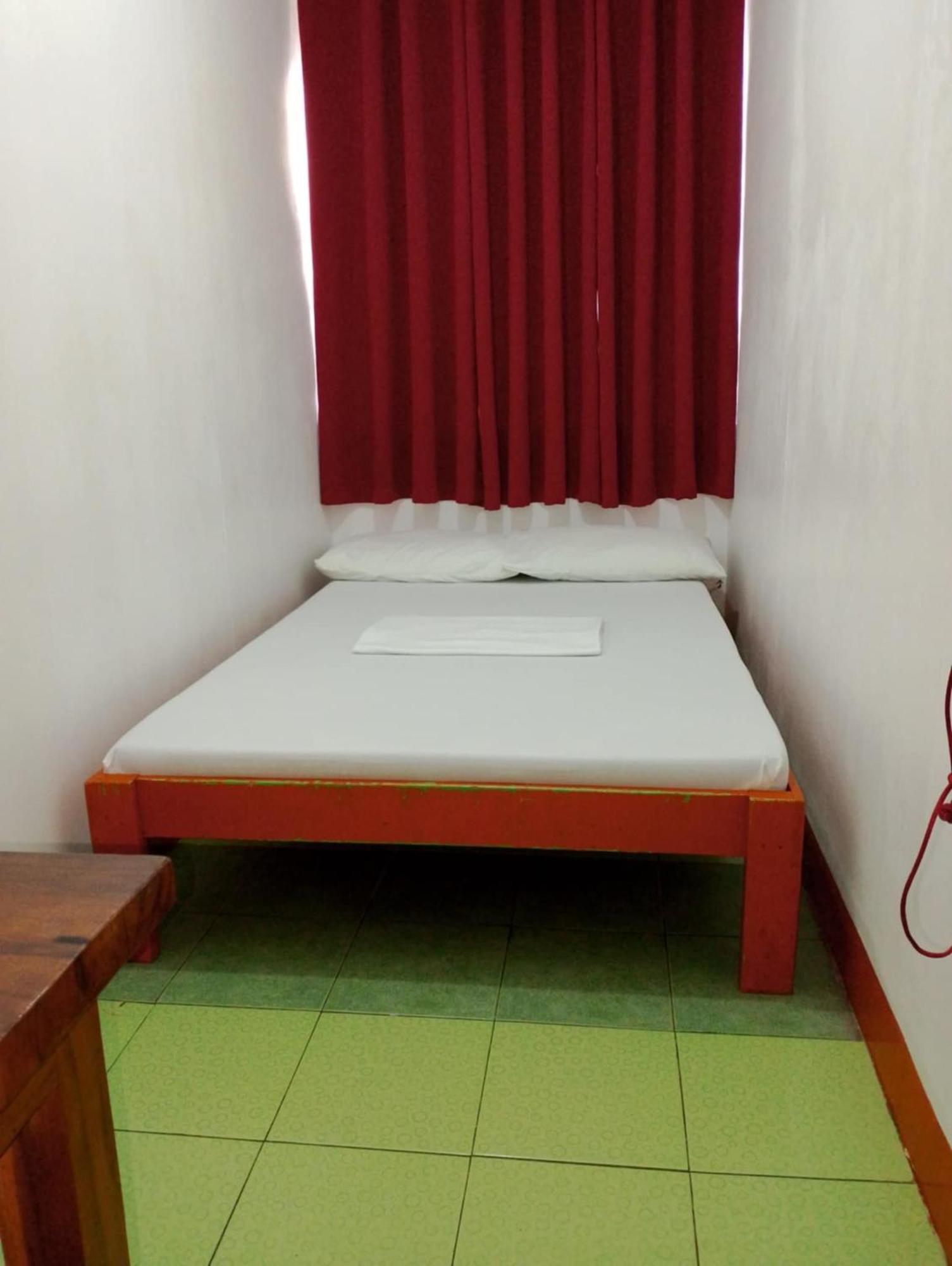Stay Malate Manila Bagian luar foto