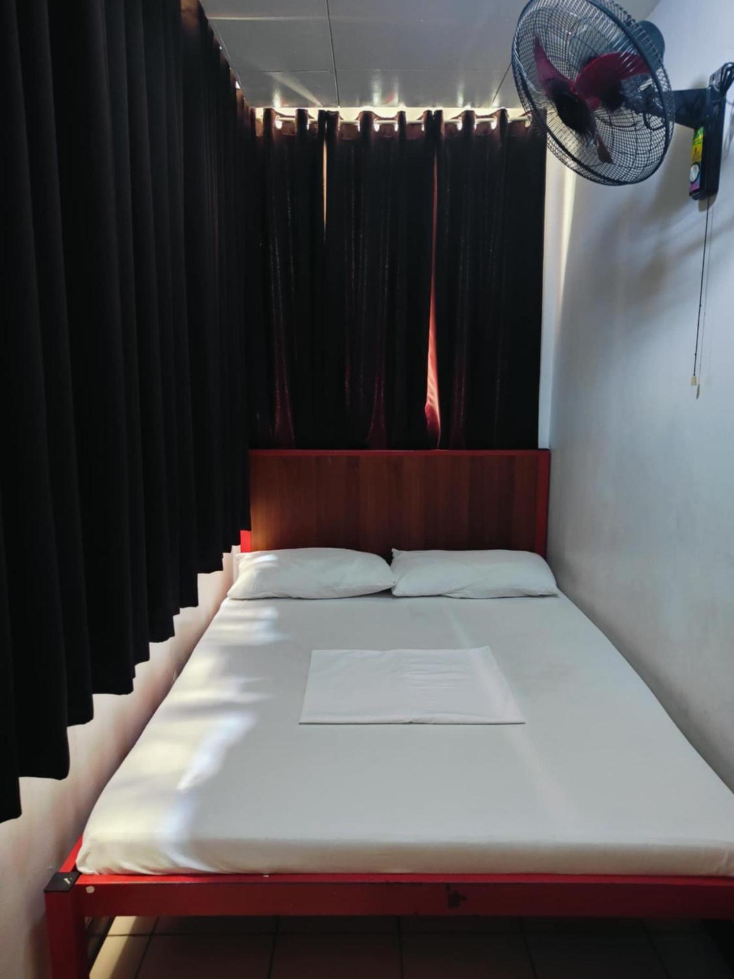 Stay Malate Manila Bagian luar foto